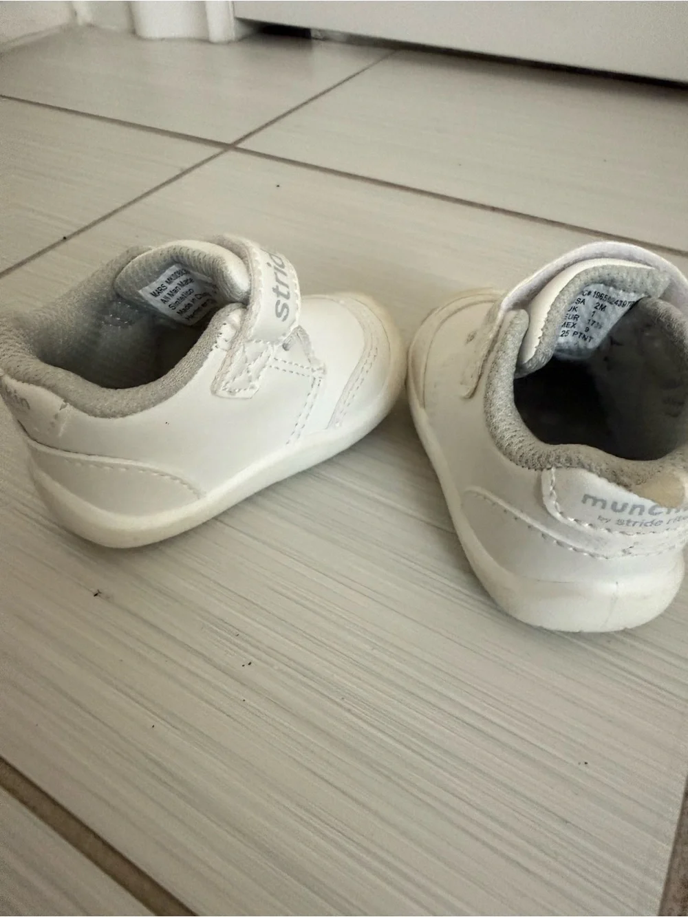 Stride Rite White Baby Walker Sneakers with Hook-and-Loop Strap